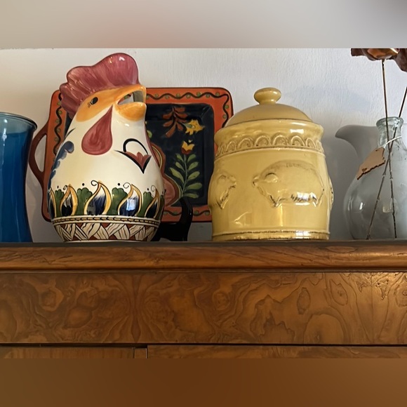 Sealed Vintage, canister with pigs. 7.5” with lid on. - Picture 10 of 10